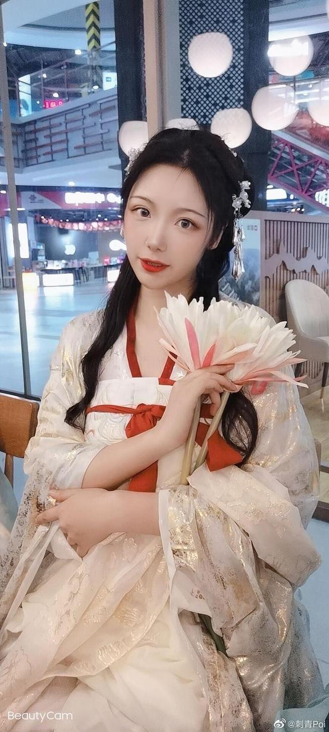 刺青poi套图：另类风的cos作品集