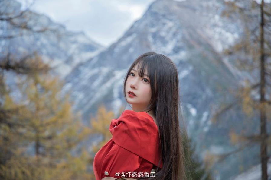 喵露露咸鱼喵喵coser头条推荐，原图图片太美了