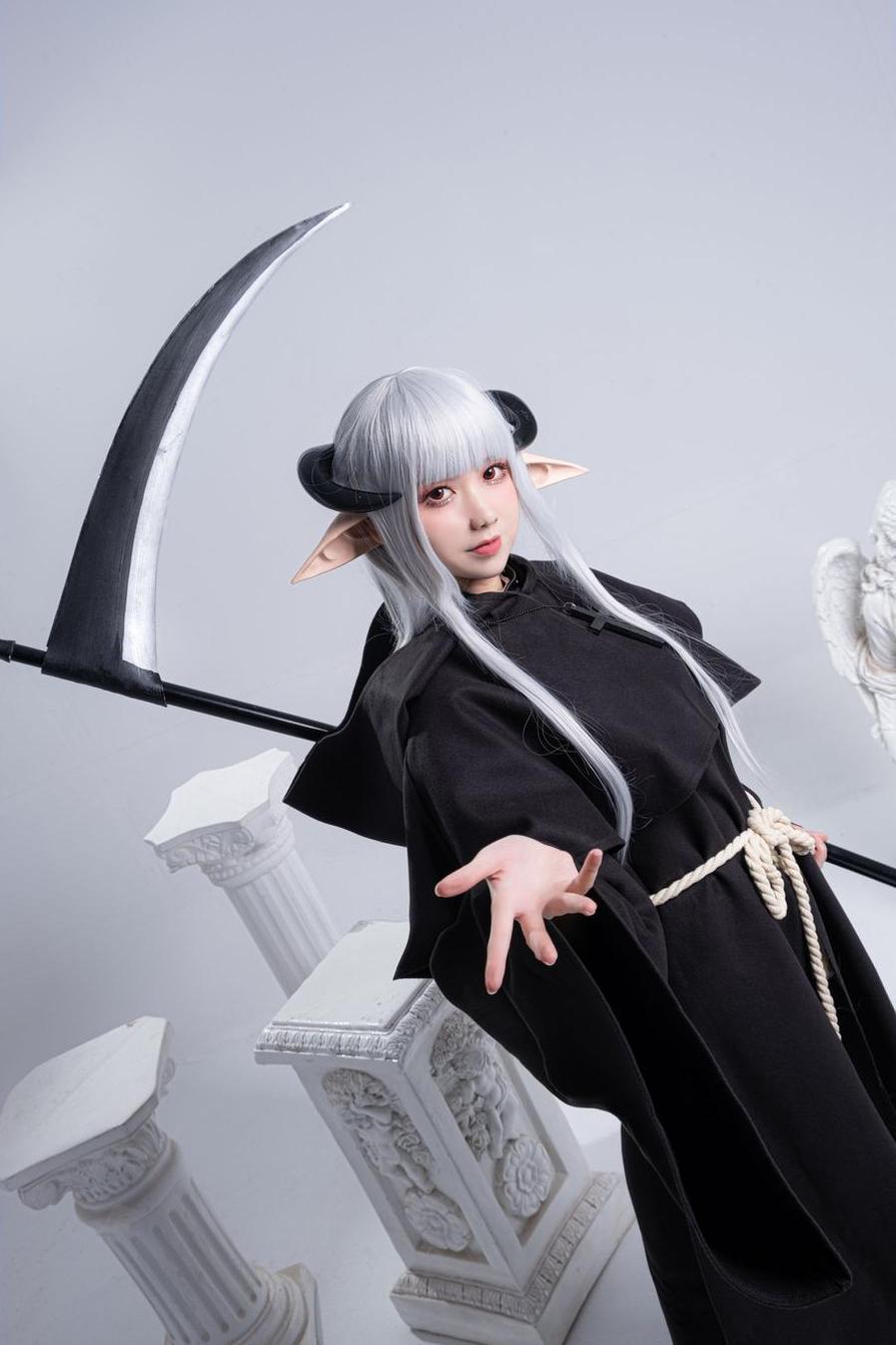 手绘izumi泉桃子图包，绘出cosplay的代表作品