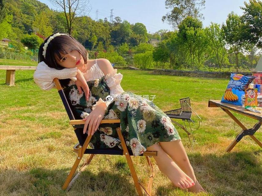 七月喵子私人订制：美图分享，美丽绽放