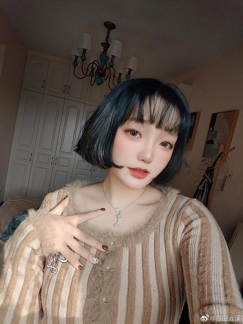 云溪溪奶桃心事，用镜头记录珍贵的时刻