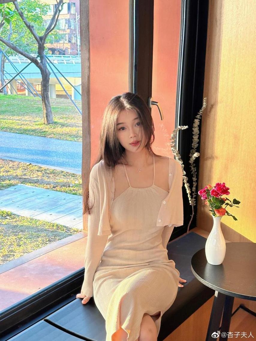 轻松享受摄影之美，你烨烨030微博图片合集给你带来静谧之感。