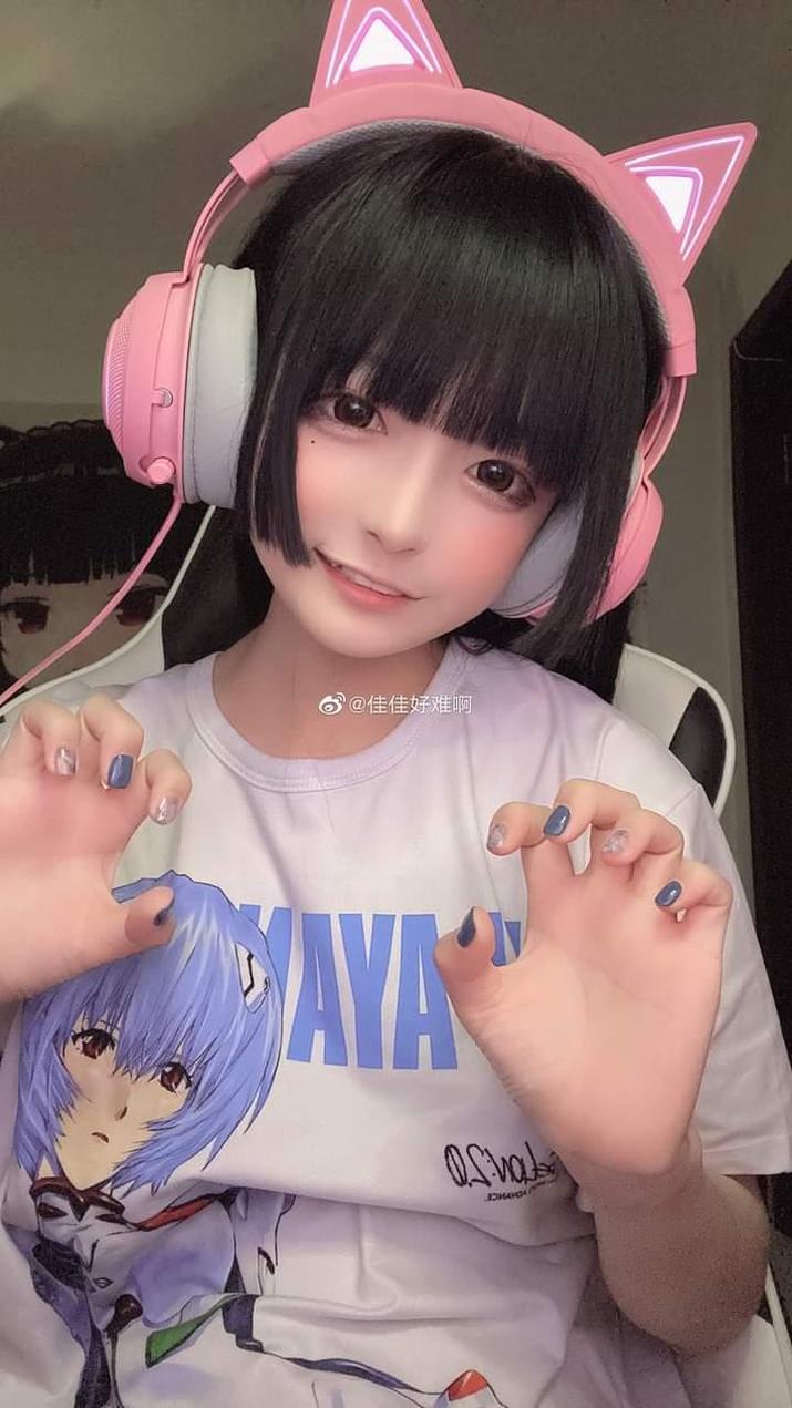 佳佳好难啊图片，神秘女子图集震撼上线