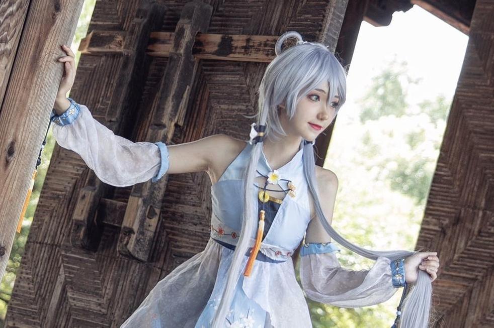 摄影大师为你呈现的南桃momoko体操服照片，令人心醉神迷