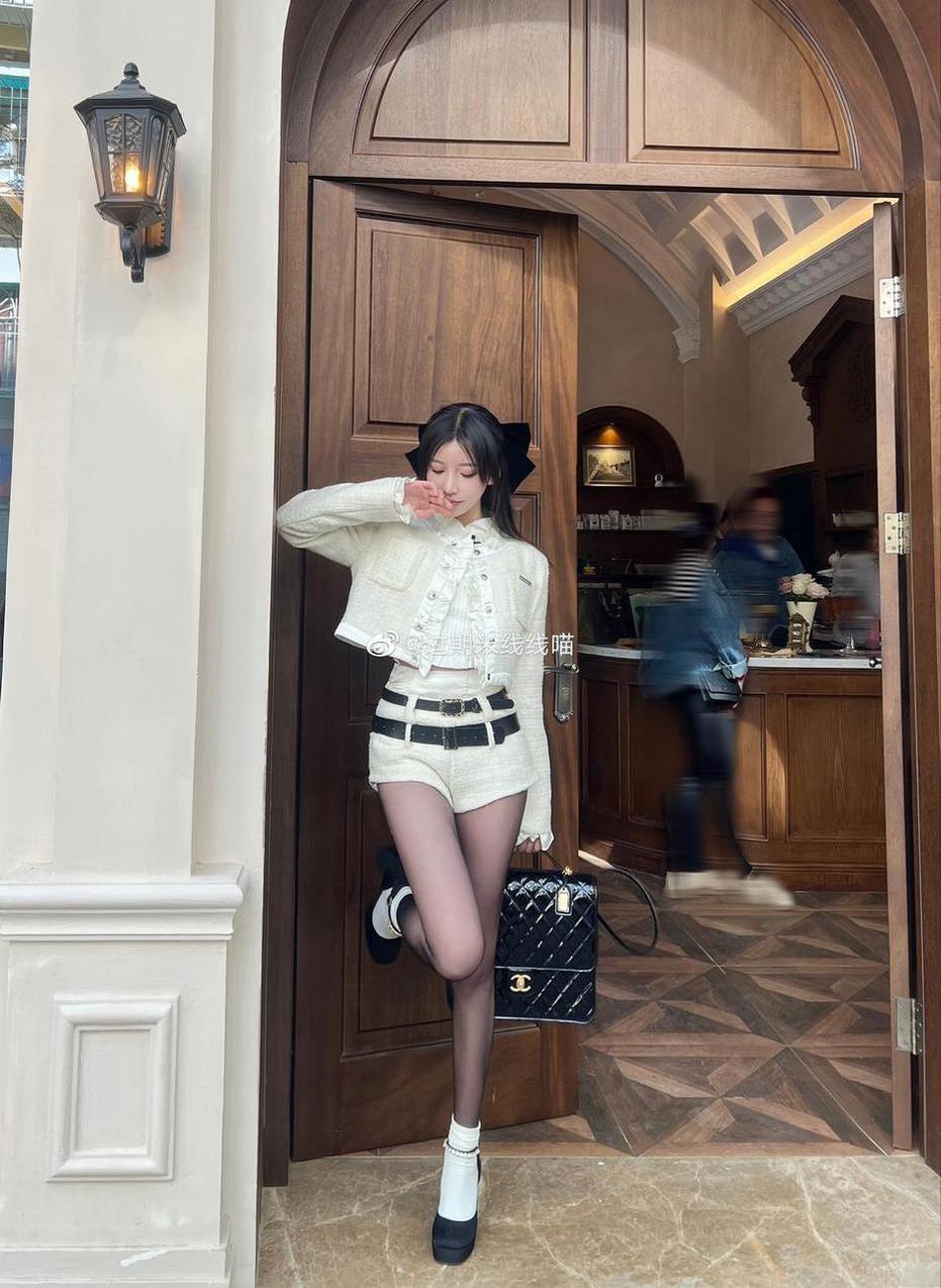 过期米线线图，与大家分享我最新的cosplay经验。